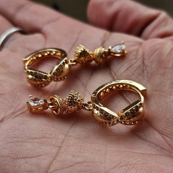 Fashion Earrings Rose Gold Tone Drop Down Jhumka Style ear Jewelry - Picture 1 of 11